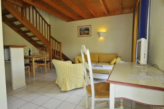 Adonis Mouans-sartoux L'Albatros