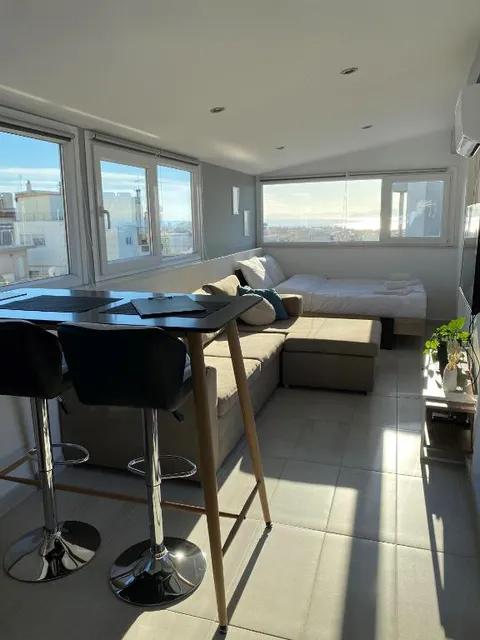 Skyline Oasis Rooftop