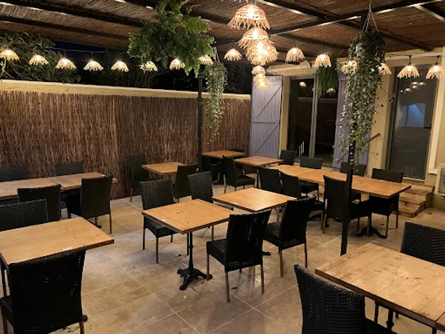 Le Comptoir De La Poste