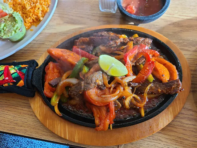 El Tezcal Authentic Restaurant