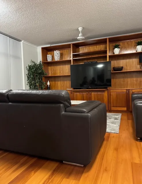 Cairns Aquarius Holiday Apartments