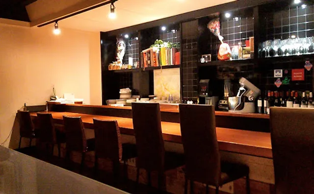 トモクローバー 大久保食堂