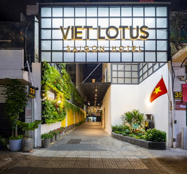 Viet Lotus Saigon Hotel