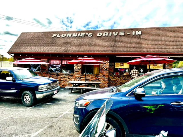 Flonnie's Drive-In