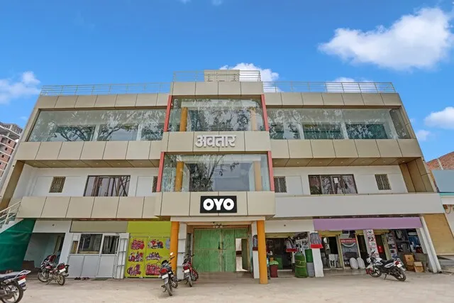 OYO Flagship Avtar Hotel