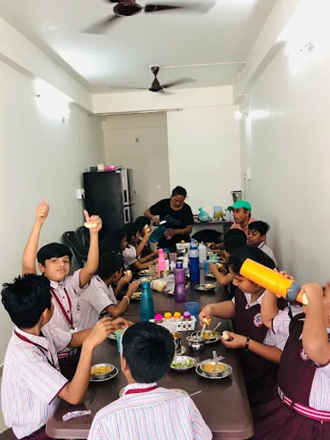 Shiva's spicy bowl SEV USAL