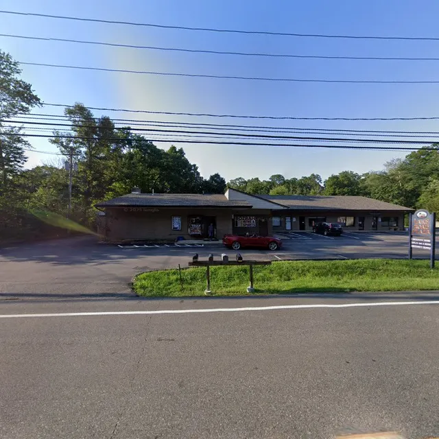 Bozrah Wine & Spirits