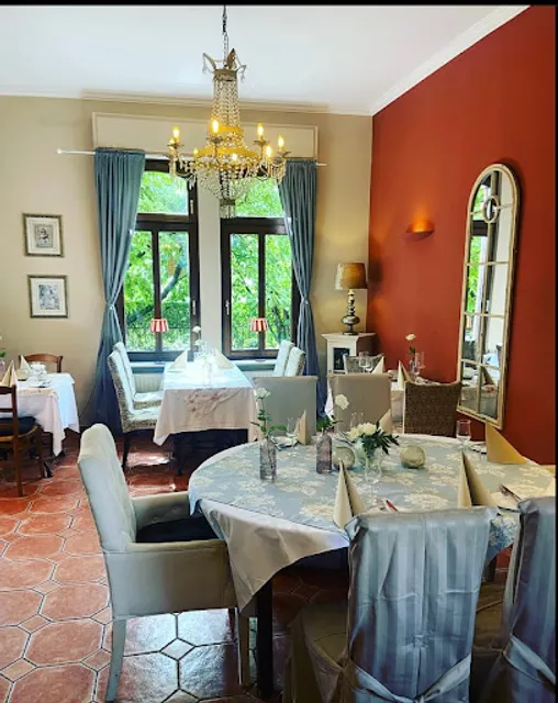 Restaurant Kleines Gasthaus - Jahn GmbH