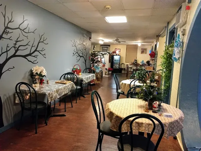 Whoo’s Cooking at the Boxcar Grill