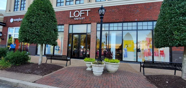 LOFT Outlet