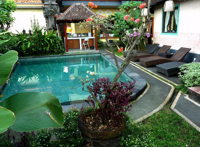 Budi House Bungalows