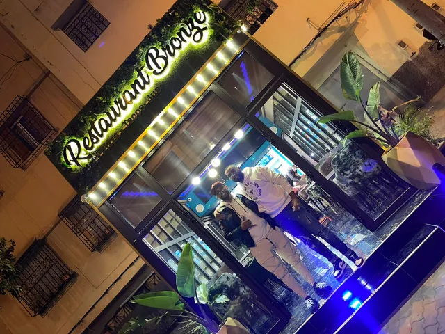 Restaurant bronzesalama