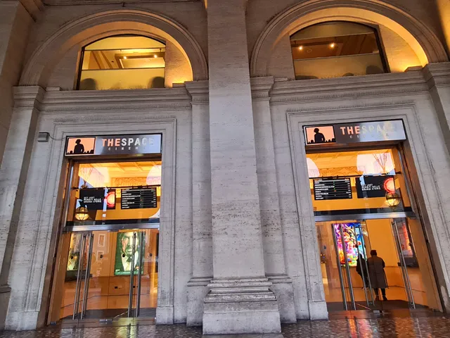 The Space Cinema Moderno Roma