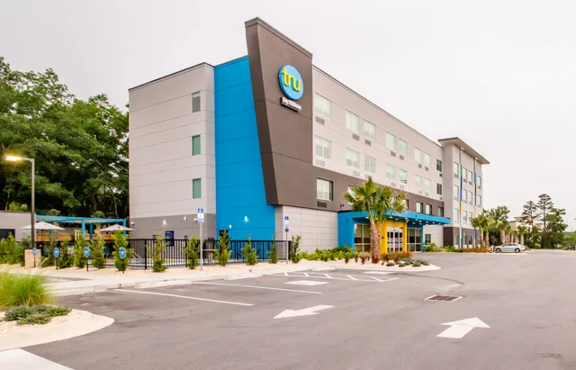 Tru by Hilton Niceville Eglin Air Force Base