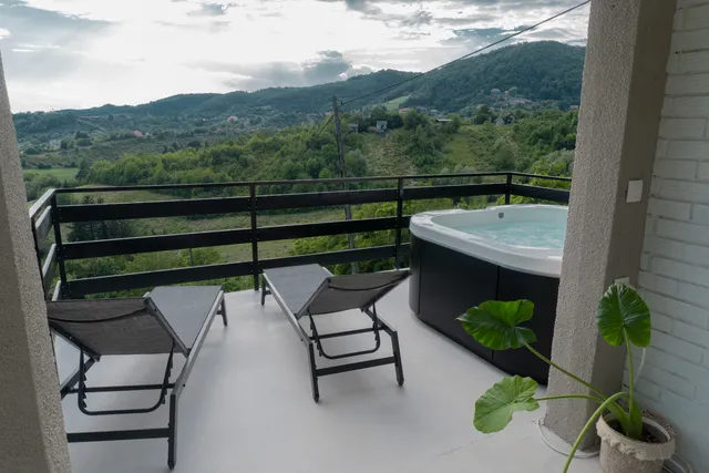 Deja View, Ruralna kuća za odmor