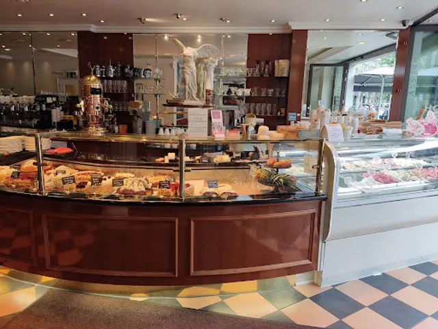 Kaffeehaus u. Restaurant Classico