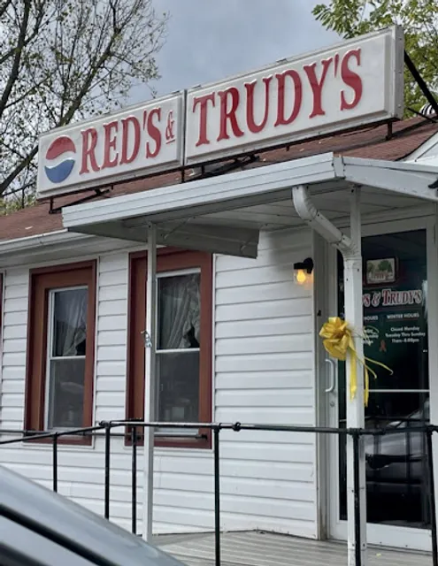 Red's & Trudy's
