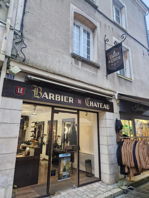 LE BARBIER DU CHÂTEAU AMBOISE