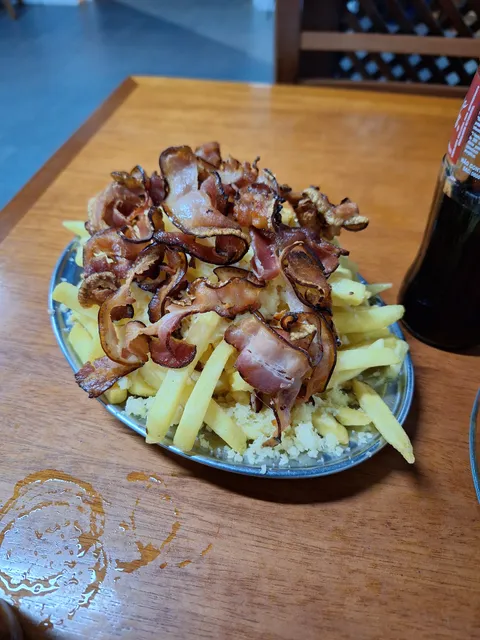 Lanchonete do Roberto (antiga América)