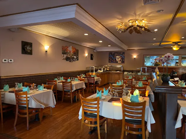 Nirvana Indian Bistro, Lafayette Hill