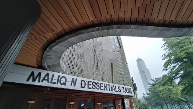 HW Helen's Live Bar Epicentrum