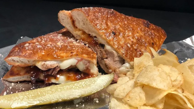 Zoner's Pizza Wings & Waffles