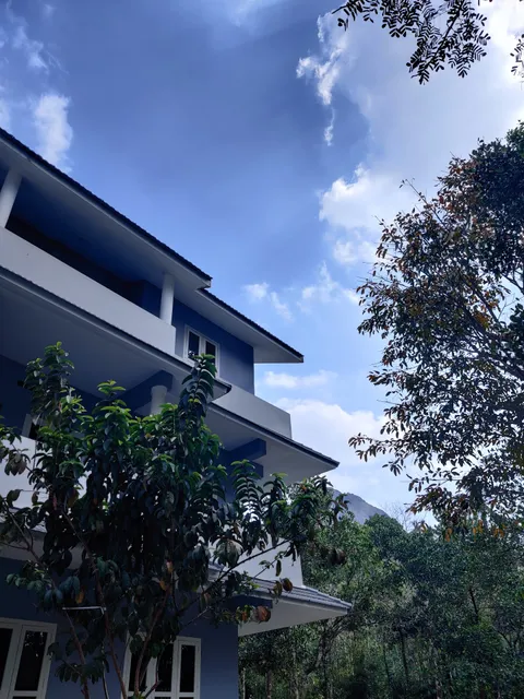 Bonfire Hostels Wayanad