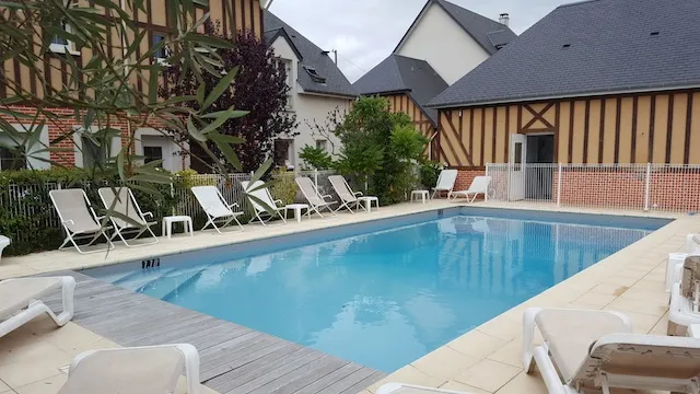 La Closerie Cabourg Côté Port