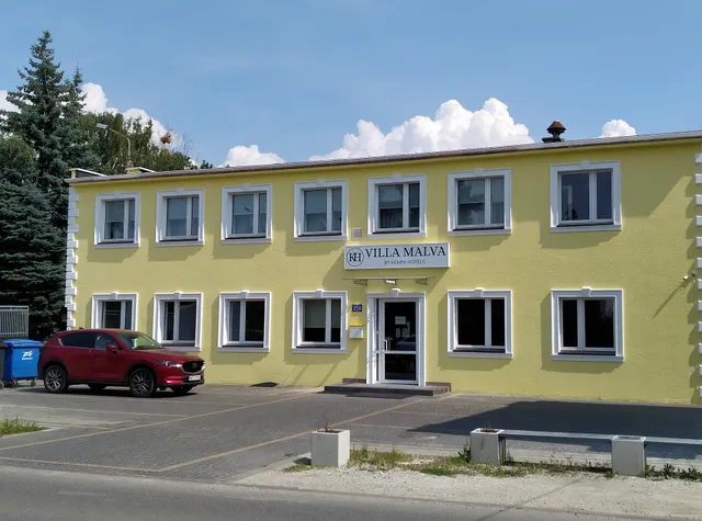 Villa Malva - Bed & Breakfast - nocleg i śniadania - Łomianki