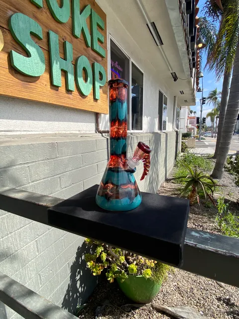 Urban Glass Smoke Shop