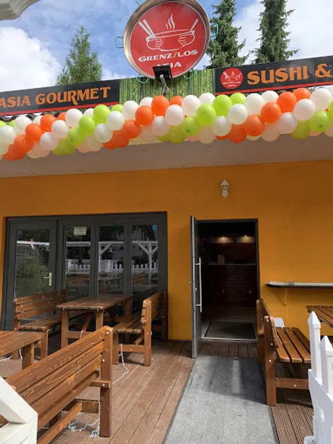Grenz / Los Asia Gourmet