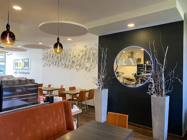 Pirojki Café-Boulangerie