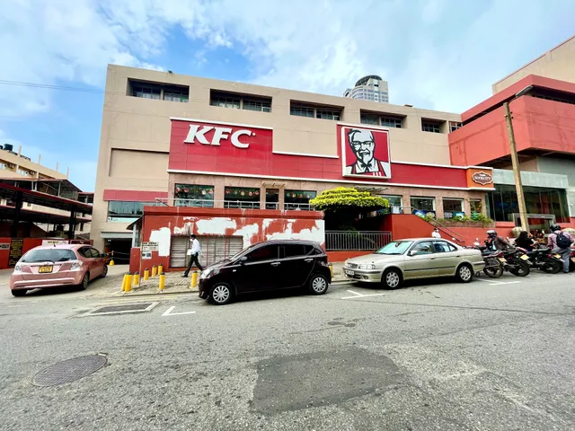 KFC - Majestic City