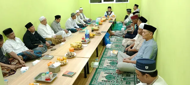 Sop ayam mbah min klaten ciledug