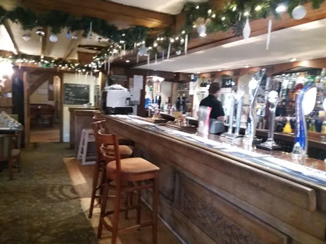 The Royal Horseshoes Inn