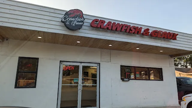 Crawfish & Geaux