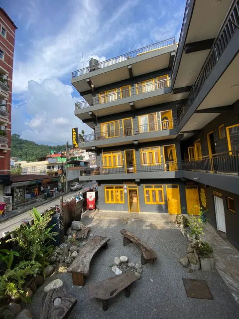 Lakers Bed & Breakfast