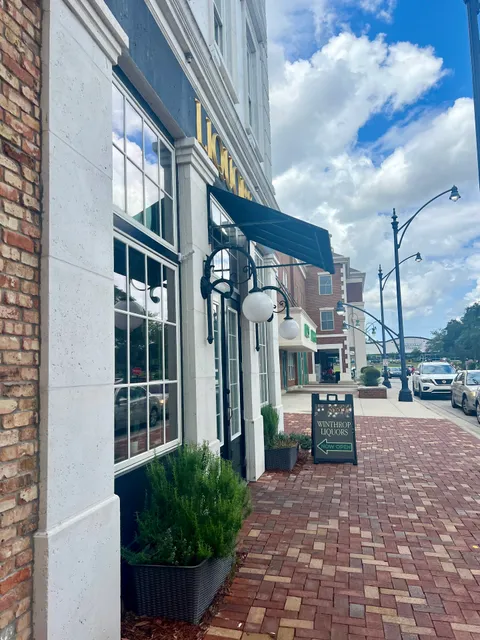 Winthrop Town Centre