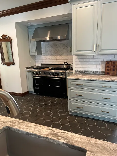 Kitchen & Bath, Etc.