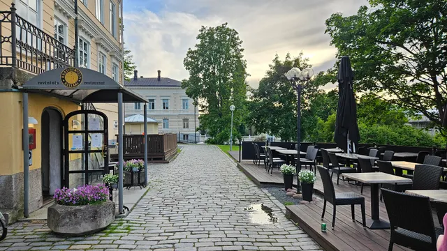 Raatihuoneen kellari