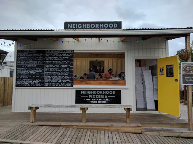Neighbourhood Pizzeria