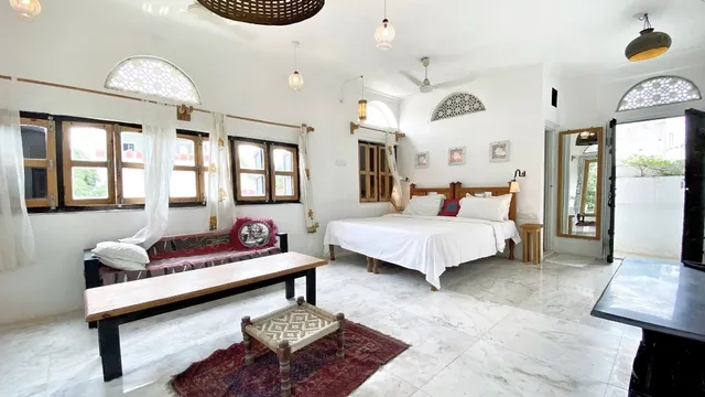 Dia Homestay / Pushkar experiment