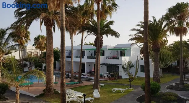 Paradise Club Apartments