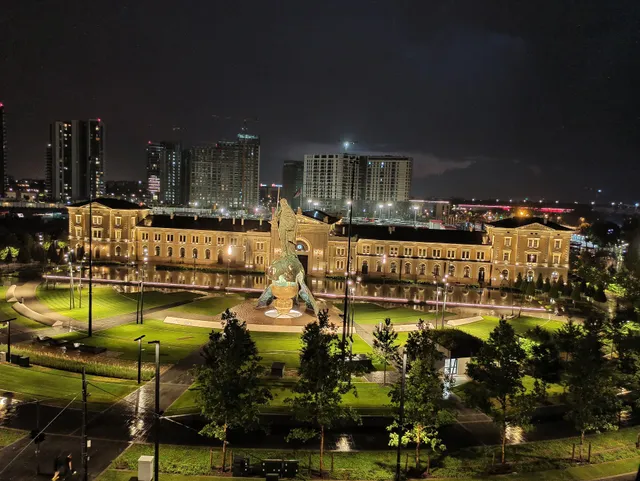 Central Business Apartments BW