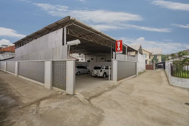 SUPER OYO 1868 Penginapan Sekip