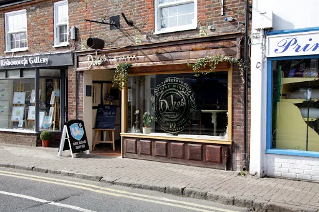 Dukes Wine Bar