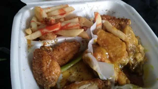 America's Best Wings - Edmondson Ave