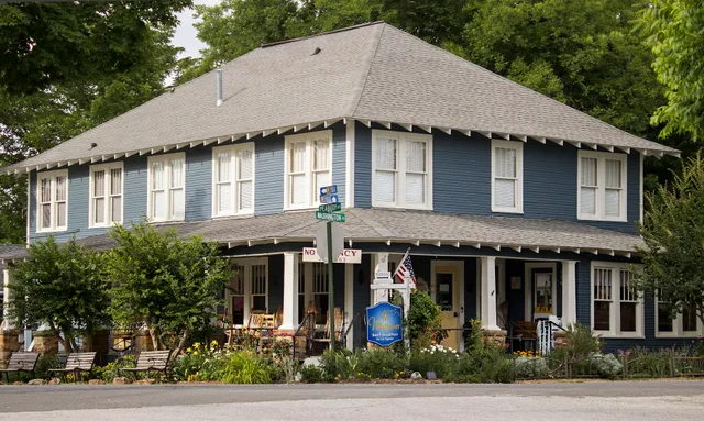 Wildflower Bed & Breakfast On the Square