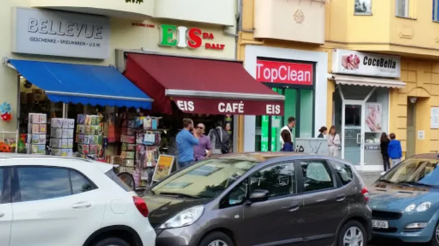 Zamo Ilario Eiscafé