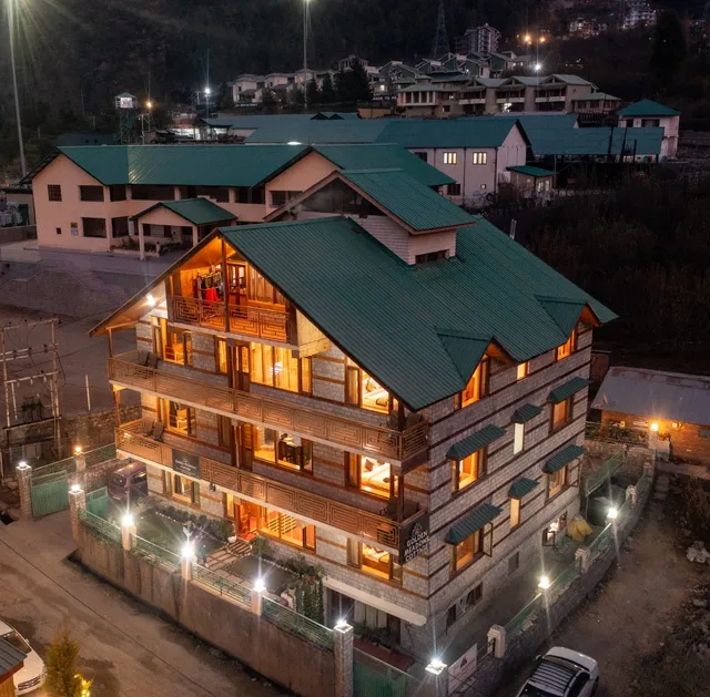 Golden Meadows Cottage